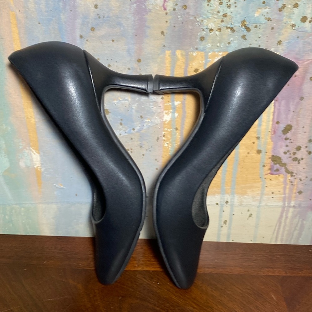 Clarks Collection Kataleyna Pump Flared Heels Sho… - image 7